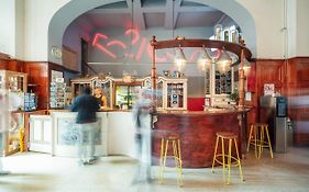 Three Little Pigs Hostel Berlin Exterior photo