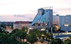 Estrel Hotel Berlin Exterior photo