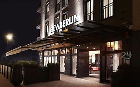 Newberlin Hotel Exterior photo
